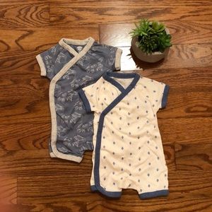 Old Navy 2 pc 3-6M Boy Rompers
